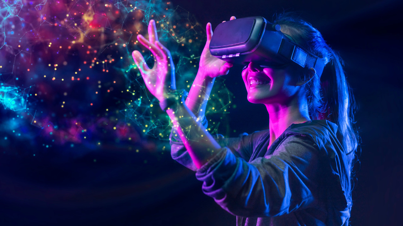 Exploring Virtual Reality: The Future of Entertainment